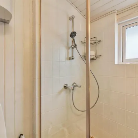 Florencia - 450m From The Sea By Interhome *